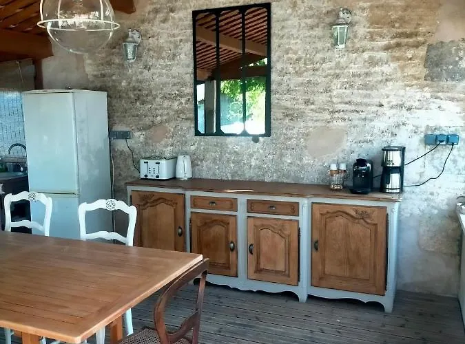 بيت ضيافة Les Grands Vents Chervettes