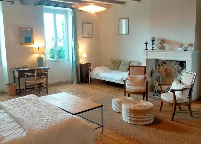 Les Grands Vents بيت ضيافة 3*